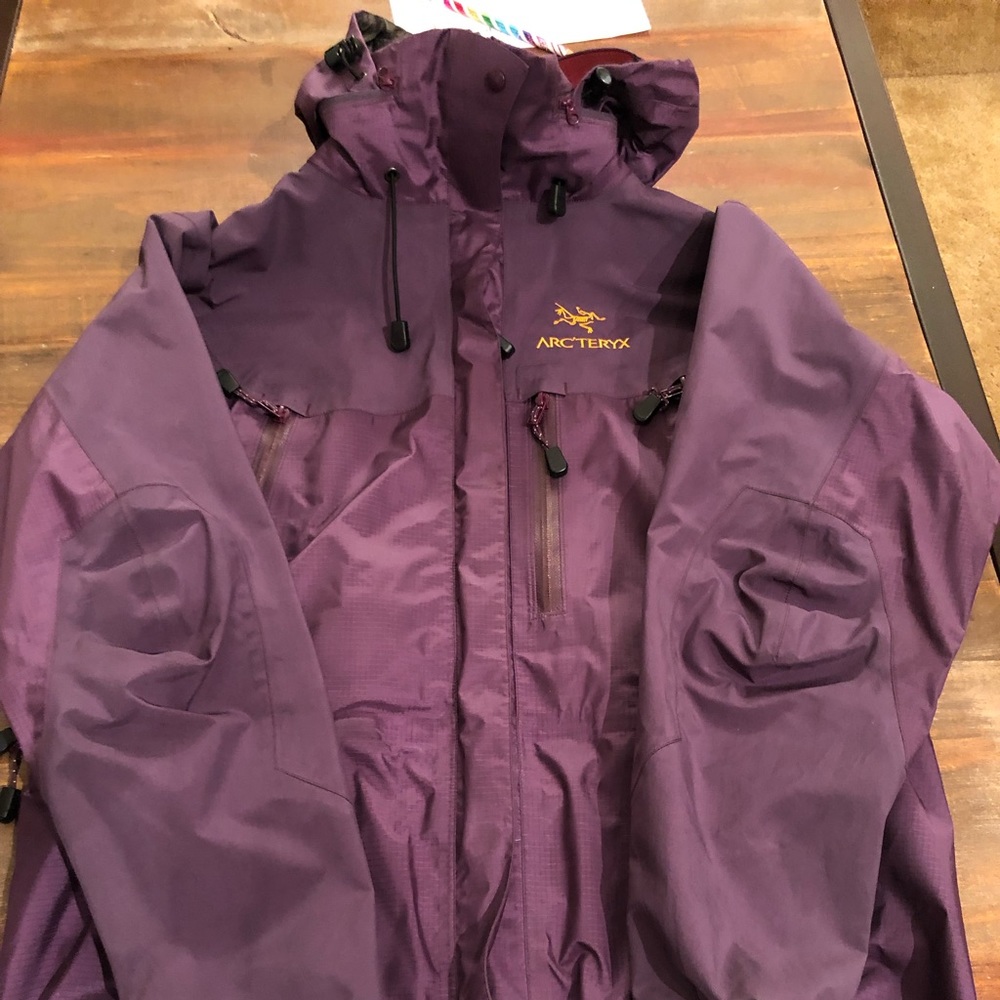 Arc’teryx Theta Women’s Jacket